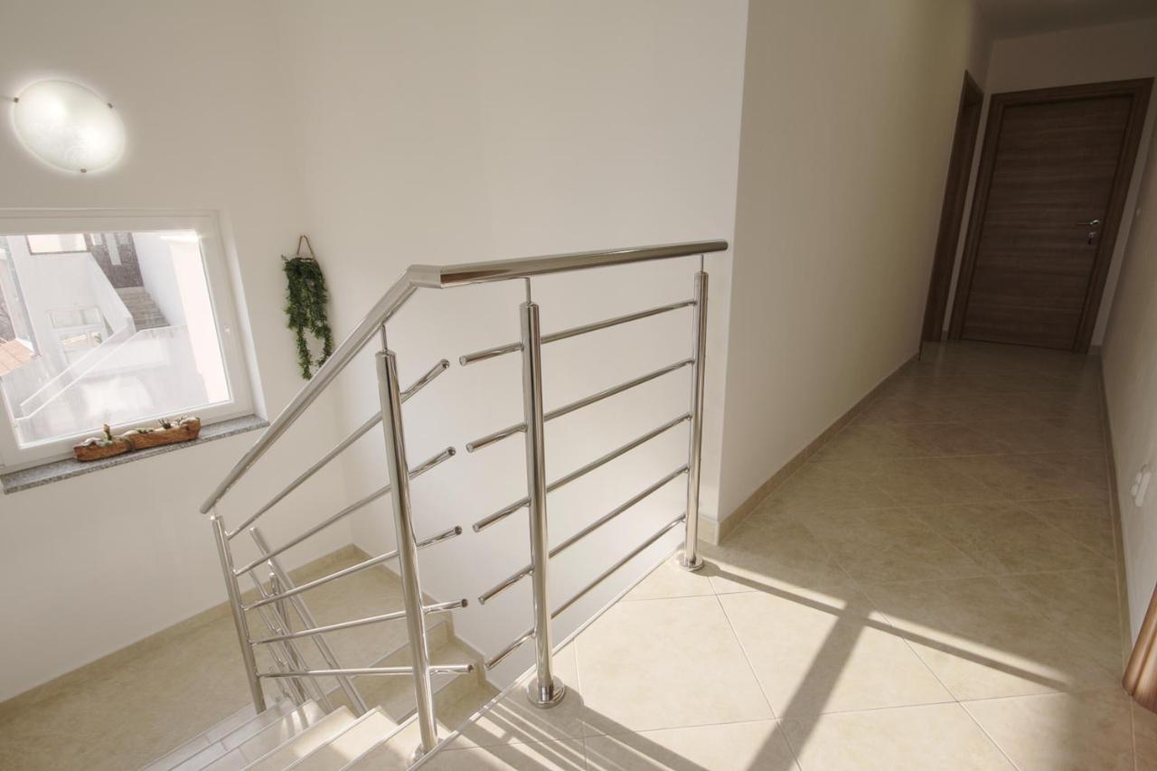 Apartmani Srdoc Baška Kültér fotó